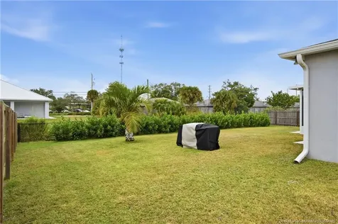 2220 SE Lucaya Street Port St Lucie FL 34952