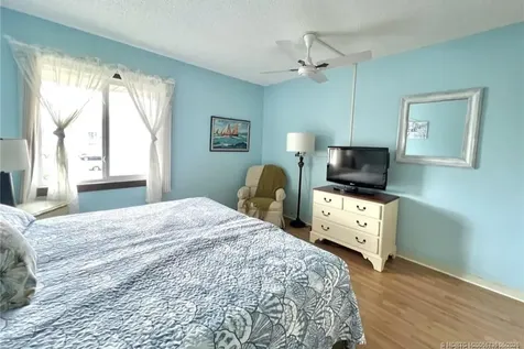 1800 SE Saint Lucie Boulevard Stuart FL 34996