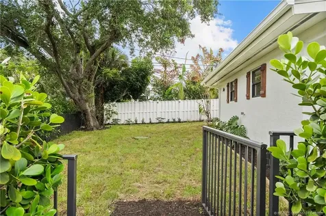 1944 NE Lake Place Jensen Beach FL 34957