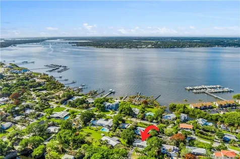 1944 NE Lake Place Jensen Beach FL 34957