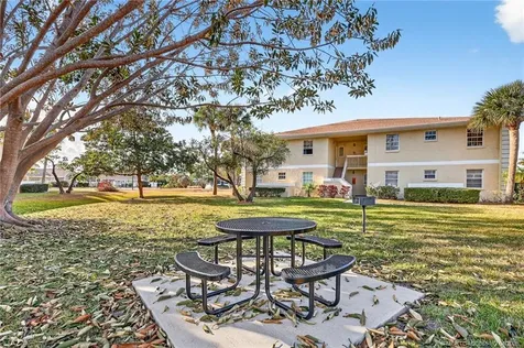 1564 SE Royal Green Circle Port St Lucie FL 34952