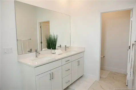 950 SW Prairie Avenue Palm City FL 34990