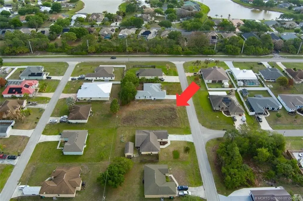 417 SW Prater Avenue Port St Lucie FL 34953