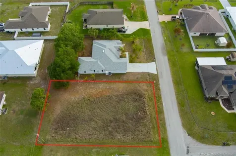 417 SW Prater Avenue Port St Lucie FL 34953