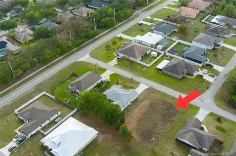 417 SW Prater Avenue Port St Lucie FL 34953