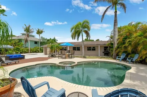 4109 SE Whiticar Way Stuart FL 34997