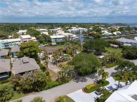 4109 SE Whiticar Way Stuart FL 34997