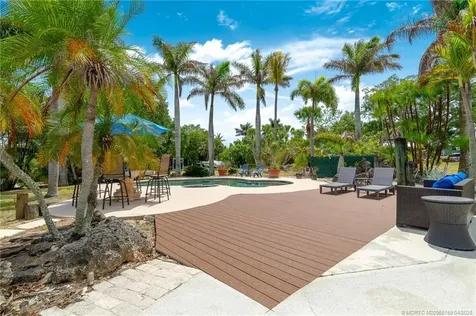 4109 SE Whiticar Way Stuart FL 34997