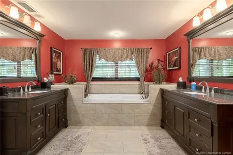 4109 SE Whiticar Way Stuart FL 34997