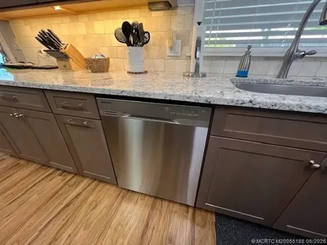 6155 N Ironwood Lane Lantana FL 33462
