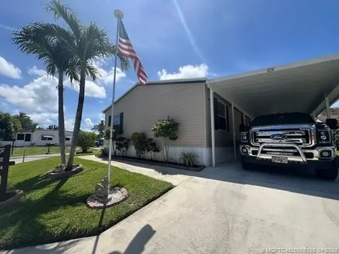 6155 N Ironwood Lane Lantana FL 33462