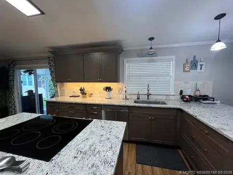 6155 N Ironwood Lane Lantana FL 33462