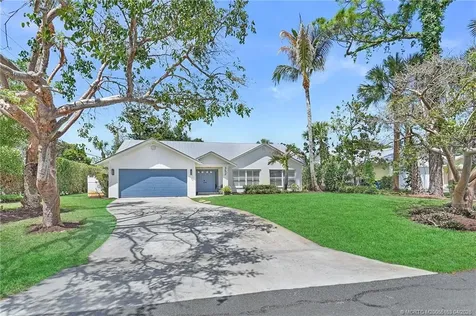 352 SW Ridge Lane Stuart FL 34994