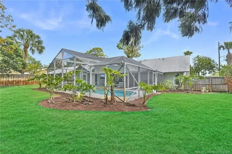 352 SW Ridge Lane Stuart FL 34994