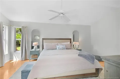 352 SW Ridge Lane Stuart FL 34994