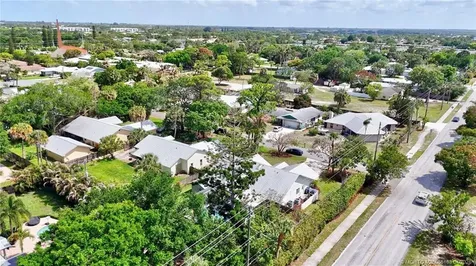 352 SW Ridge Lane Stuart FL 34994
