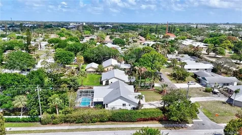 352 SW Ridge Lane Stuart FL 34994