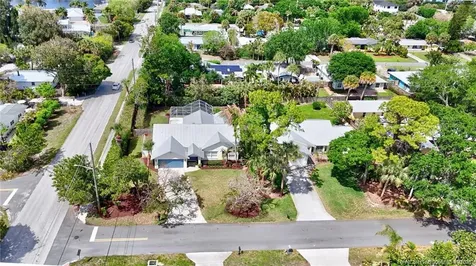352 SW Ridge Lane Stuart FL 34994