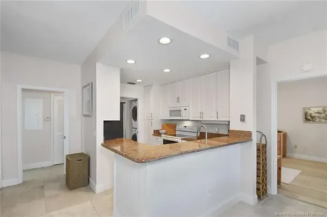 421 NE Plantation Road Stuart FL 34996
