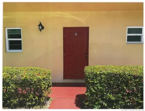 1943 SW Palm City Road Stuart FL 34994