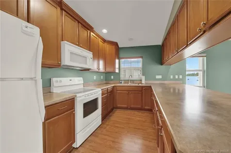 10725 S Ocean Drive Jensen Beach FL 34957