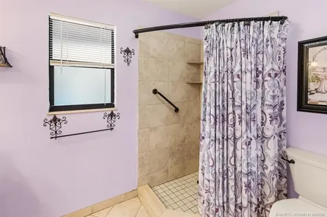 992 SE Thornhill Drive Port St Lucie FL 34983