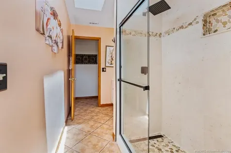 992 SE Thornhill Drive Port St Lucie FL 34983
