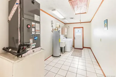 992 SE Thornhill Drive Port St Lucie FL 34983