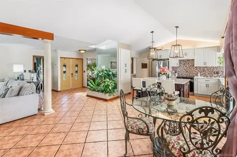 992 SE Thornhill Drive Port St Lucie FL 34983