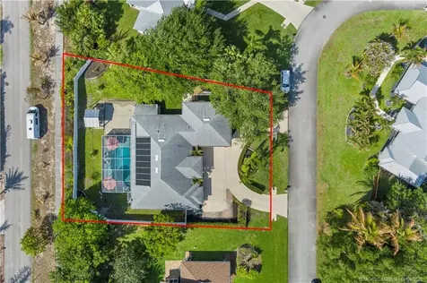 5688 SE Pot O Gold Place Stuart FL 34997