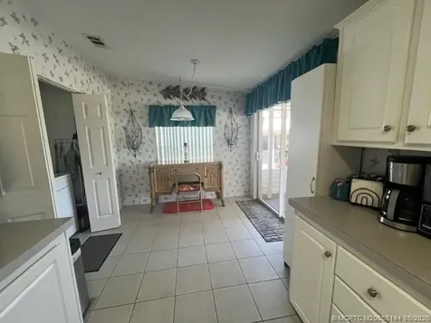6225 Holly Lane Lantana FL 33462