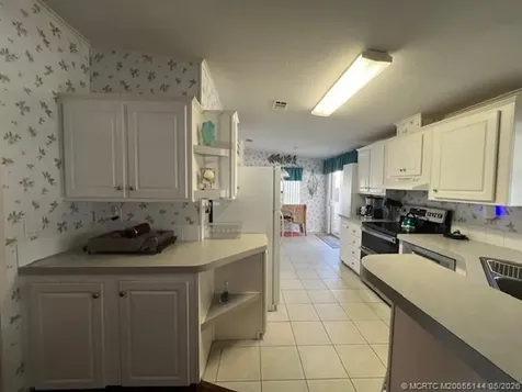 6225 Holly Lane Lantana FL 33462