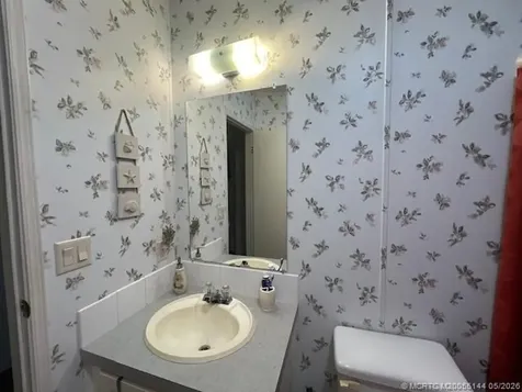 6225 Holly Lane Lantana FL 33462