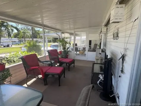 6225 Holly Lane Lantana FL 33462