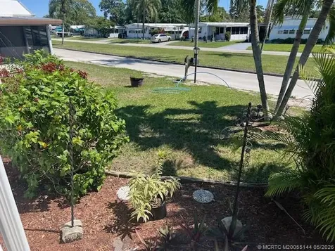 6225 Holly Lane Lantana FL 33462