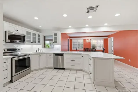 1038 NE Hansen Terrace Jensen Beach FL 34957