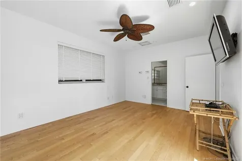 1038 NE Hansen Terrace Jensen Beach FL 34957
