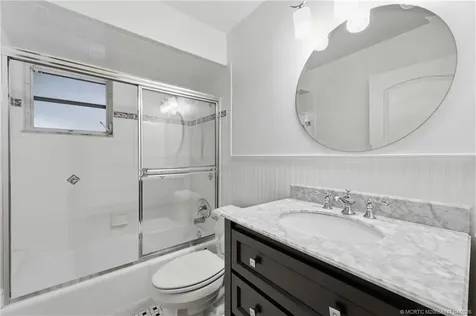 1038 NE Hansen Terrace Jensen Beach FL 34957