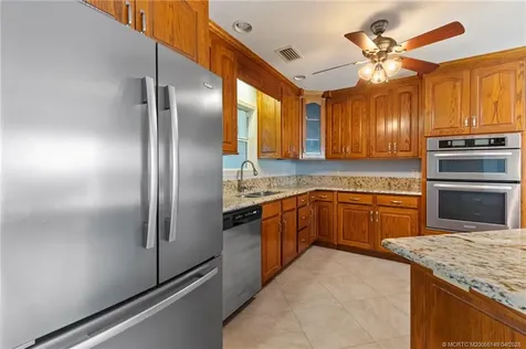 207 Olive Avenue Port St Lucie FL 34952