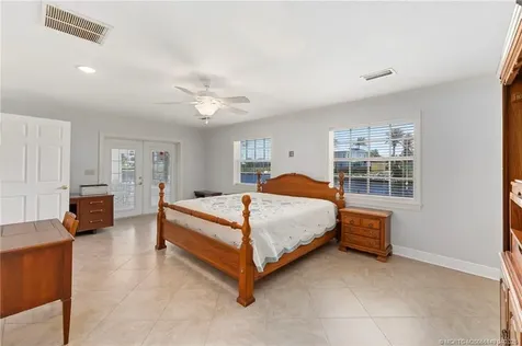207 Olive Avenue Port St Lucie FL 34952