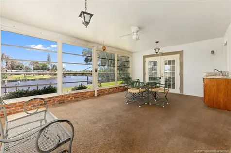 207 Olive Avenue Port St Lucie FL 34952