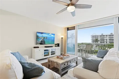579 NE Plantation Road Stuart FL 34996