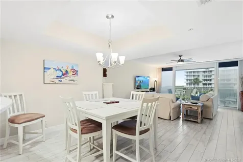 579 NE Plantation Road Stuart FL 34996