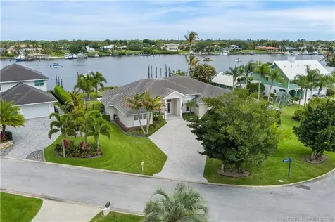 3973 SE Topsail Court Stuart FL 34997