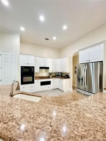 8824 SE Oak Grove Terrace Hobe Sound FL 33455