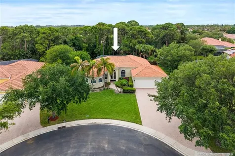 8824 SE Oak Grove Terrace Hobe Sound FL 33455