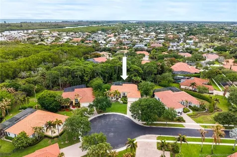 8824 SE Oak Grove Terrace Hobe Sound FL 33455