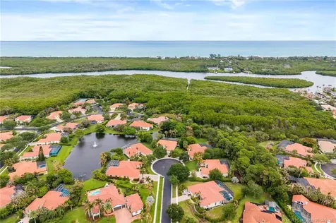 8824 SE Oak Grove Terrace Hobe Sound FL 33455