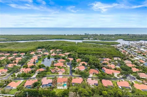 8824 SE Oak Grove Terrace Hobe Sound FL 33455