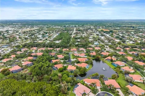 8824 SE Oak Grove Terrace Hobe Sound FL 33455